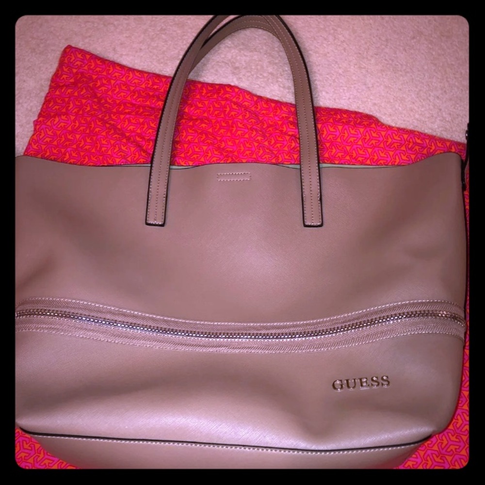 GUESS tan tote bag